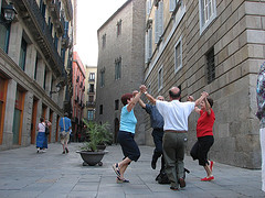 Sardana, Plaza St.  <b>Buy Microlean from mexico</b>, Jaume, Barcelona